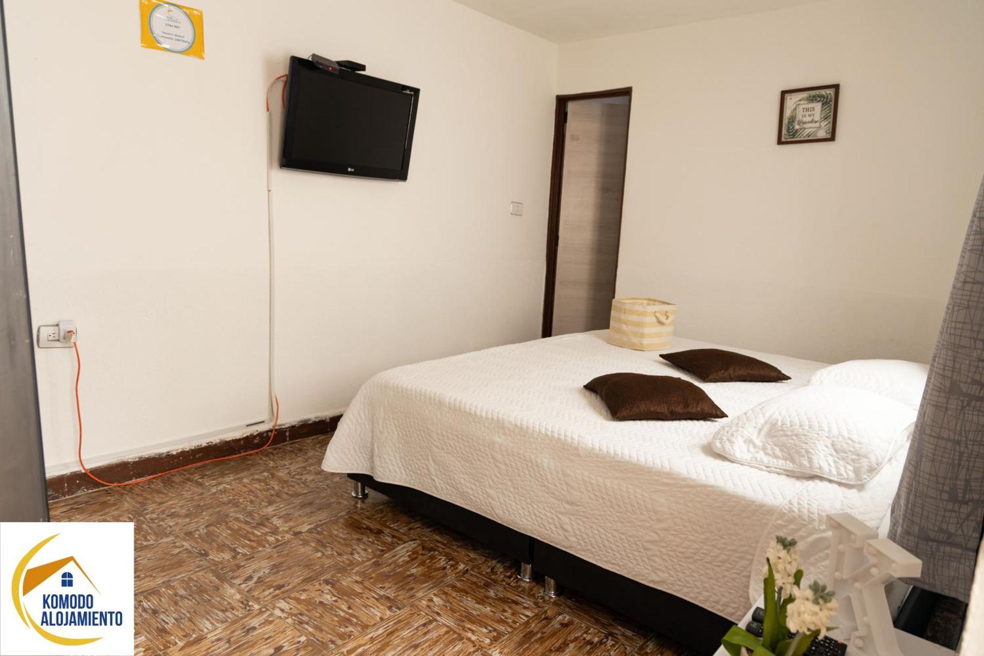 Komodo Alojamiento- Hostal Autoservicio - Ubicado Muy Cerca Al Centro Historico -Habitaciones Con Bano Privado, Wifi , Cama 2X2 Popayan Extérieur photo